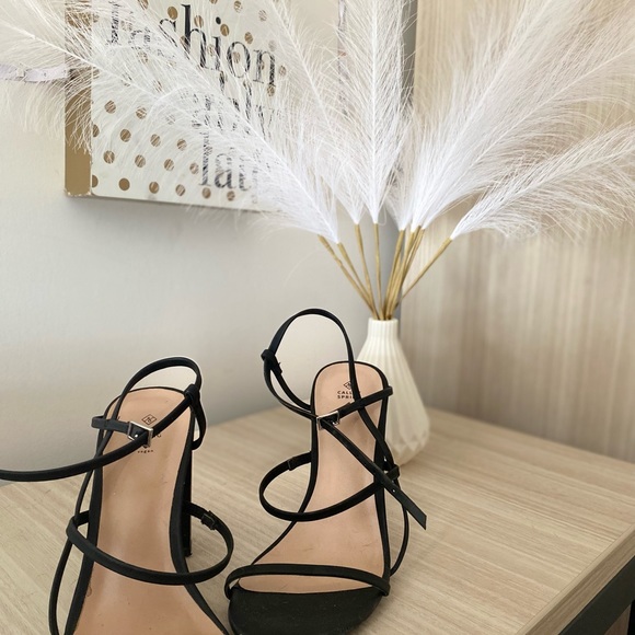 Call it spring heels - Picture 1 of 3